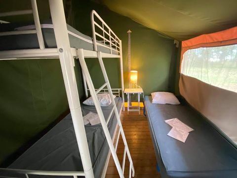 Tente en toile et en bois 5 personnes - AMERICAINE