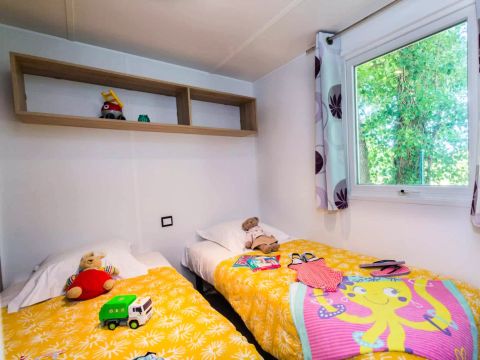 MOBILHOME 5 personnes - Confort 3 Pièces 4/5 Personnes + TV