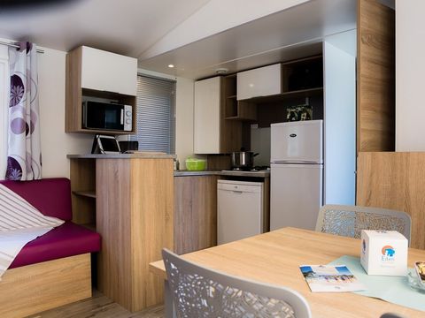 MOBILHOME 9 personnes - Confort 4 chambres