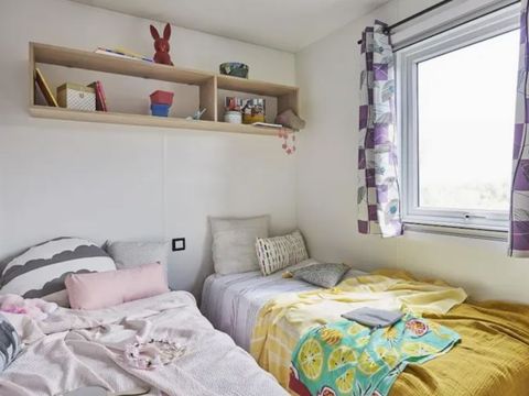Mobilhome 4 personnes - Luxe Lo77 30m² 2 chambres