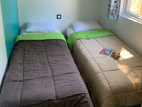 MOBILHOME 10 personnes - LUXE