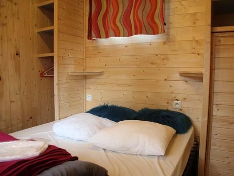 HÉBERGEMENT INSOLITE 4 personnes - Roulotte nuitée