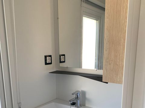 MOBILHOME 10 personnes - 10 places avec 2 SDB 2 WC