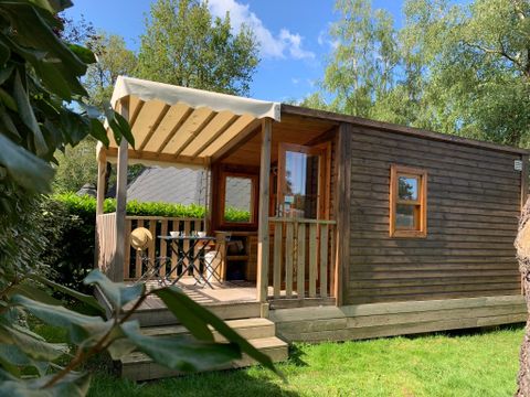 HÉBERGEMENT INSOLITE 2 personnes - CABANE CUBE