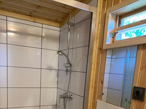 HÉBERGEMENT INSOLITE 2 personnes - CABANE CUBE