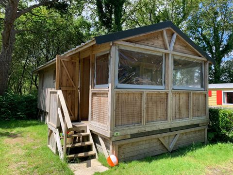 Hébergement 6 personnes - CABANE