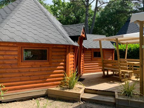 Hébergement 8 personnes - Kota 6/8 Pers. LUXE - avec Spa privatif