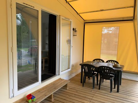 HÉBERGEMENT INSOLITE 4 personnes - Coco sweet d'Ô 4 pers avec WC et SDB