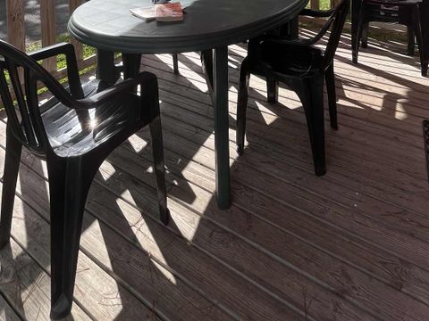 MOBILHOME 8 personnes - 6/8 pers. nuitée - Terrasse couverte