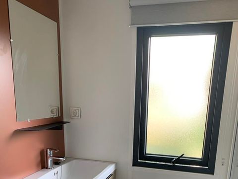 MOBILHOME 2 personnes - 2 pers. - Terrasse couverte - 2 chambres 2 Pers. SAMEDI