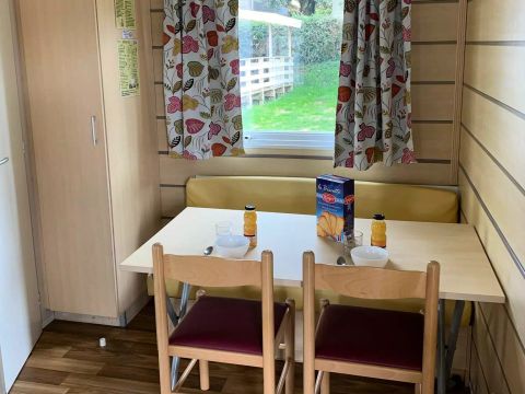 Mobilhome 4 personnes - 3 Pièces 4 Personnes