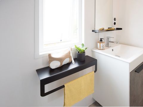 MOBILHOME 4 personnes - MH ESSENTIEL 24 m²
