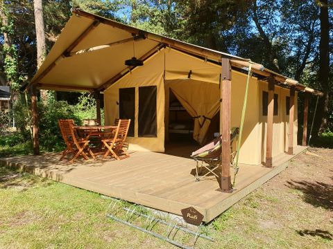 TENTE TOILE ET BOIS 5 personnes - Sans sanitaires