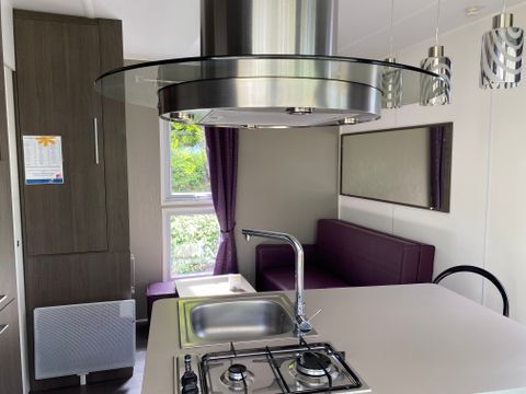 MOBILHOME 2 personnes - Confort 20 m² (1 chambre) terrasse couverte + TV