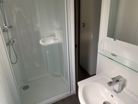 Mobilhome 2 personnes - Mobilhome Confort 20 m² (1 chambre) terrasse couverte + TV