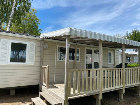 Mobilhome 6 personnes - Mobilhome Standard 35m² (3 chambres) avec terrasse couverte + TV