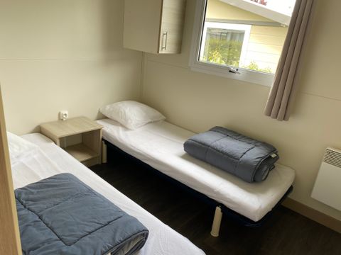 CHALET 6 personnes - Chalet Confort 39 m² (3 chambres) avec terrasse couverte + TV