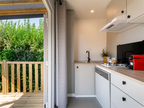 MOBILHOME 2 personnes - 1Ch Premium - TV + LV