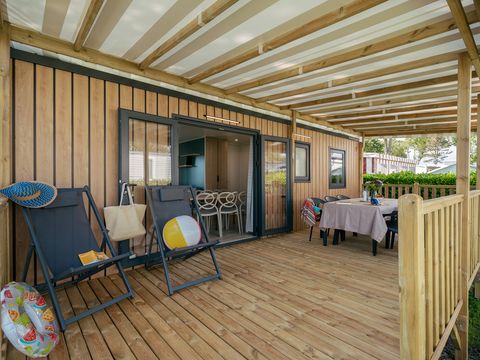 MOBILHOME 8 personnes - 4Ch Premium - 2SDB + TV + LV