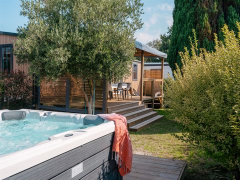 MOBILHOME 6 personnes - Mobil-home 3Ch & SPA VIP - 2SDB + TV + LV