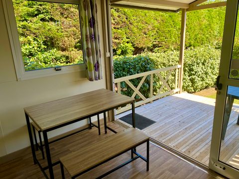 CHALET 4 personnes - Chalet Standard 20 m² (2 chambres) avec terrasse couverte +TV