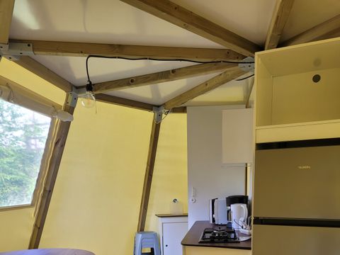 Hébergement 4 personnes - TIPI 4