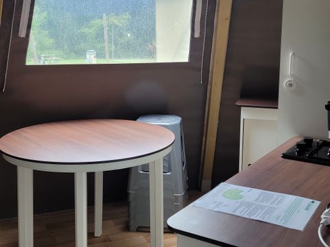 HÉBERGEMENT INSOLITE 6 personnes - Tipi 6