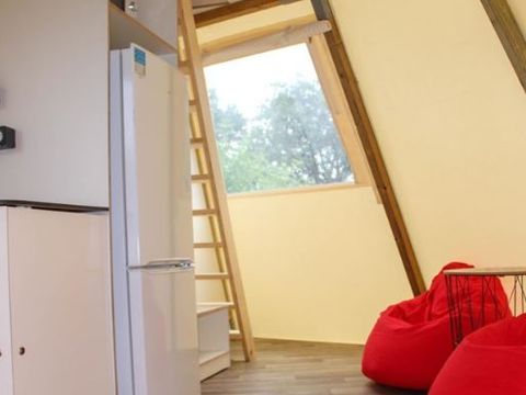 HÉBERGEMENT INSOLITE 6 personnes - Tipi 6