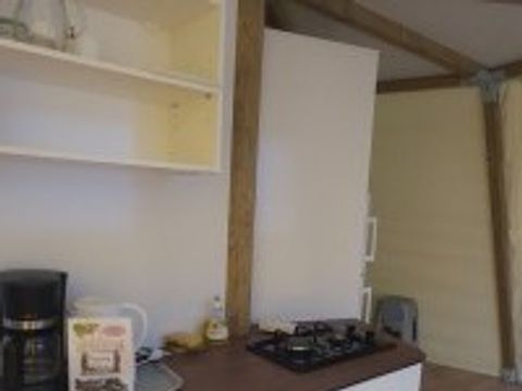HÉBERGEMENT INSOLITE 6 personnes - Tipi 6
