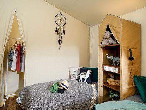 Tente en toile et en bois 5 personnes - Jungle Lodge