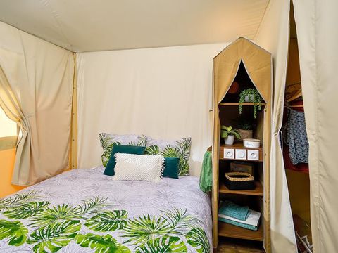 Tente en toile et en bois 5 personnes - Jungle Lodge