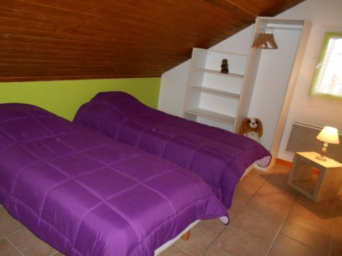 CHALET 6 personnes - CONFORT, 2 chambres avec étage