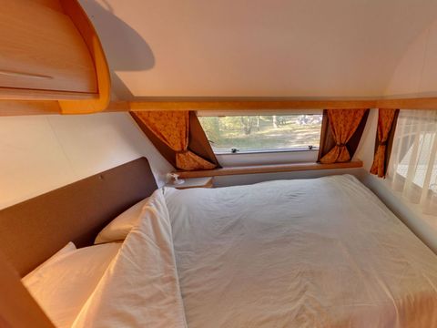 CARAVANE 2 personnes - 25 m2 sans sanitaires