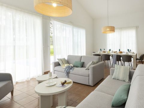 VILLA 10 personnes - 8/10 pers.