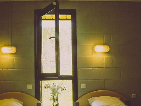 GÎTE 19 personnes - 5 chambres