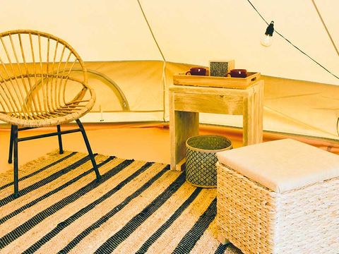 TENTE TOILE ET BOIS 2 personnes - Tente grand confort en brodure de Semoy