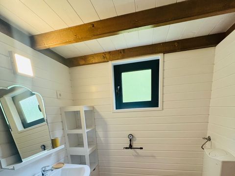 HÉBERGEMENT INSOLITE 6 personnes - Tiny houses