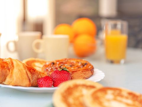 MOBILHOME 4 personnes - Classique | 2 chambres | 4 pers. | Terrasse simple | 1 salle de bain