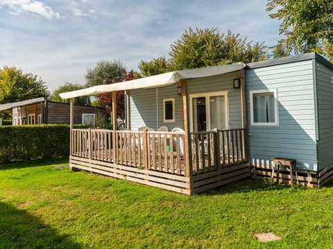 MOBILHOME 6 personnes - Premium | 3 Ch. | 6 Pers. | Terrasse surélevée | Clim. | TV