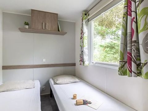 MOBILHOME 4 personnes - Mobil-home | Comfort XL | 2 Ch. | 4 Pers. | Terrasse surélévée non couverte | TV