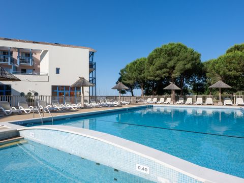 Résidence Odalys Référence Résidence du Port - Camping Gironde - Image N°2