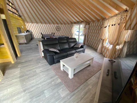 HÉBERGEMENT INSOLITE 4 personnes - De Jumieges