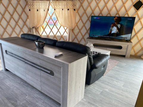 HÉBERGEMENT INSOLITE 4 personnes - De Jumieges