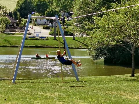 Camping Du Bois De Reveuge  - Camping Doubs - Image N°11
