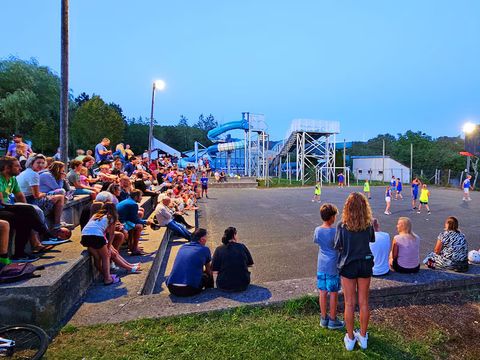 Camping Du Bois De Reveuge  - Camping Doubs - Image N°12