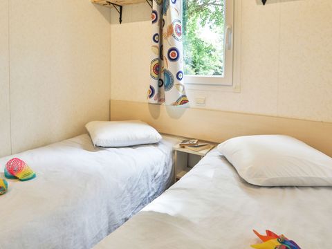Mobilhome 2 personnes - Compact 3 Pièces 2 Personnes + TV