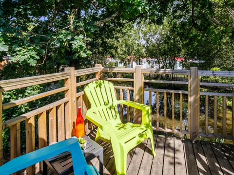 Tente en toile et en bois 4 personnes - Ecolodge Campétoile 3 Pièces 4 Personnes Sans Sanitaires