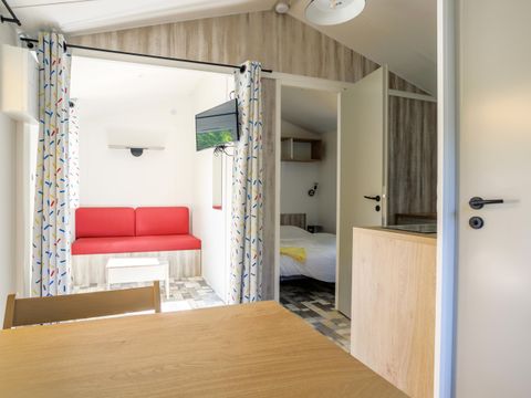 MOBILHOME 2 personnes - Confort 2 Pièces 2 Personnes + TV