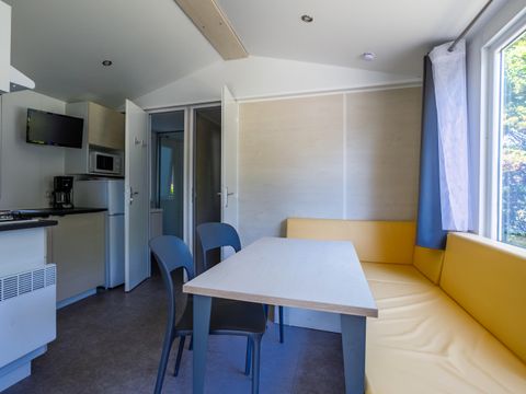 Mobilhome 4 personnes - Plaisir 3 Pièces 4 Personnes + TV