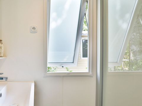 Mobilhome 4 personnes - Amour Blanc 3 Pièces 4 Personnes + TV